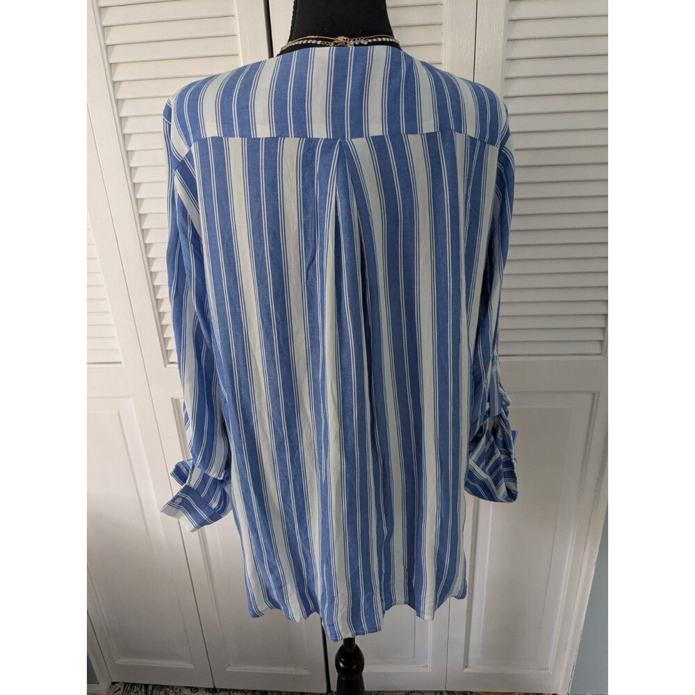 KUT From The Kloth Top Womens 2X Blue White Striped Blouse Cross Over Nautical - Picture 9 of 15